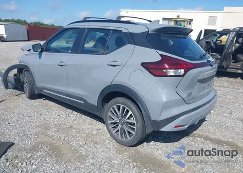 2021 Nissan Kicks Sr Xtronic Cvt z USA, uszkodzony, nr VIN 3N1CP5DV7ML497118
